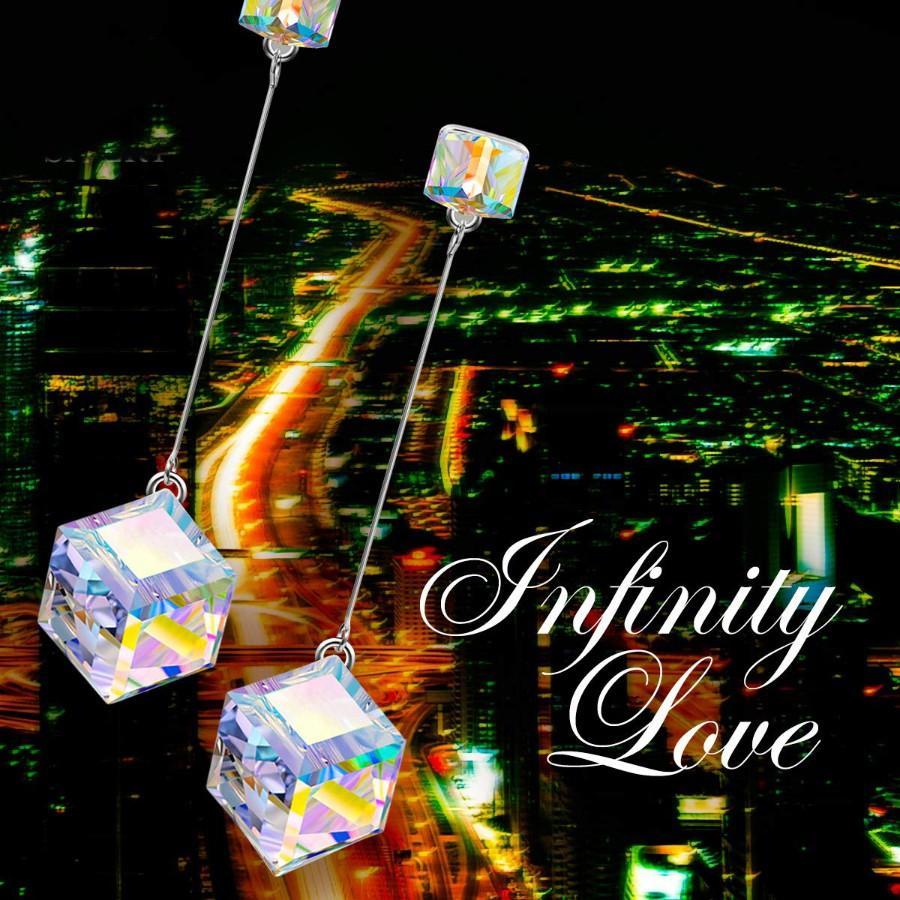 Aurora Borealis Elements Cubed Dangling Earrings in 14K White Gold